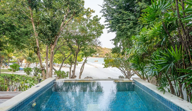 Paradee - Rooms - Beach Front Pool Villa 101