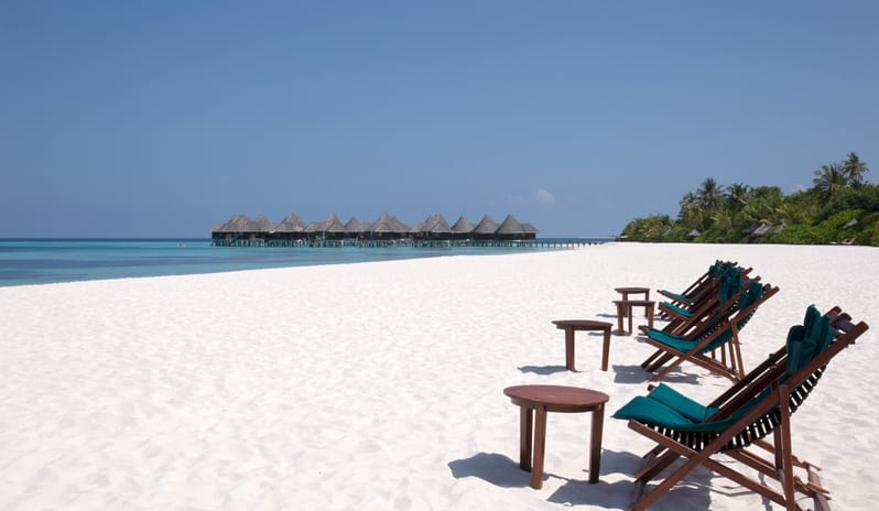 COCO PALM DHUNI KOLHU - LAGOON BAR