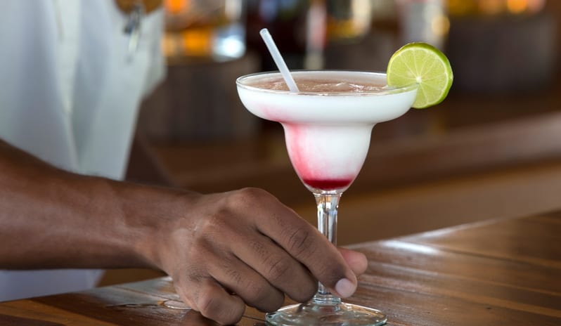 COCO PALM DHUNI KOLHU - LAGOON BAR