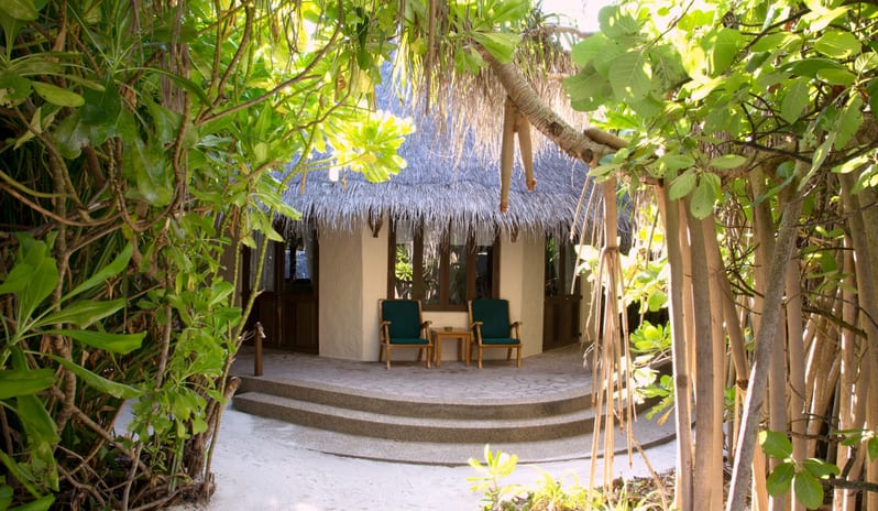 Coco Palm Dhuni Kolhu - Rooms - Beach Villa