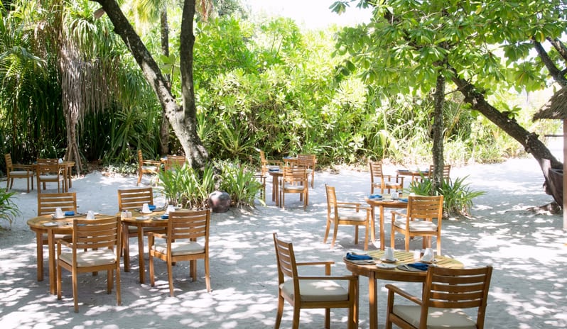 COCO PALM DHUNI KOLHU - CORNUS RESTAURANT