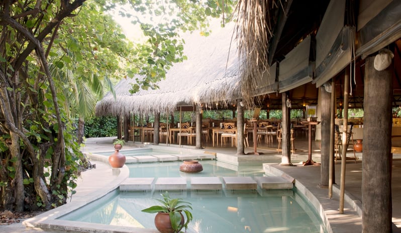 COCO PALM DHUNI KOLHU - COWRIE RESTAURANT