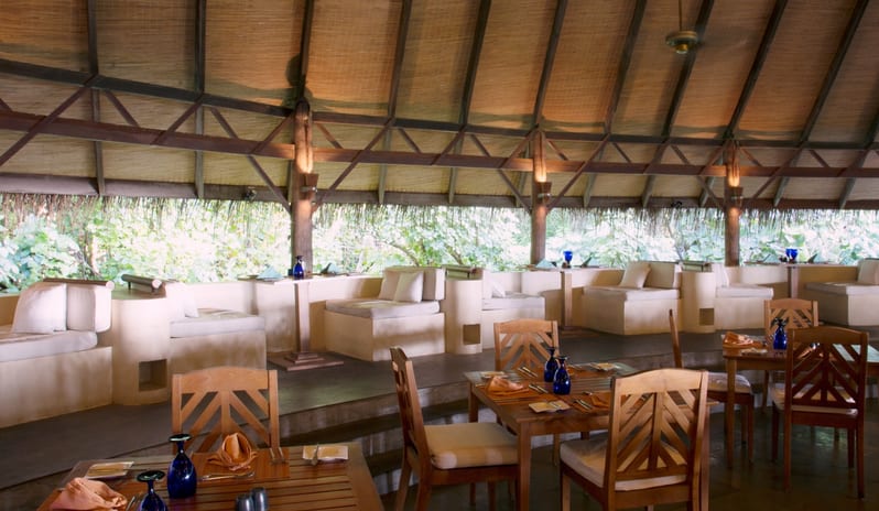 COCO PALM DHUNI KOLHU - COWRIE RESTAURANT