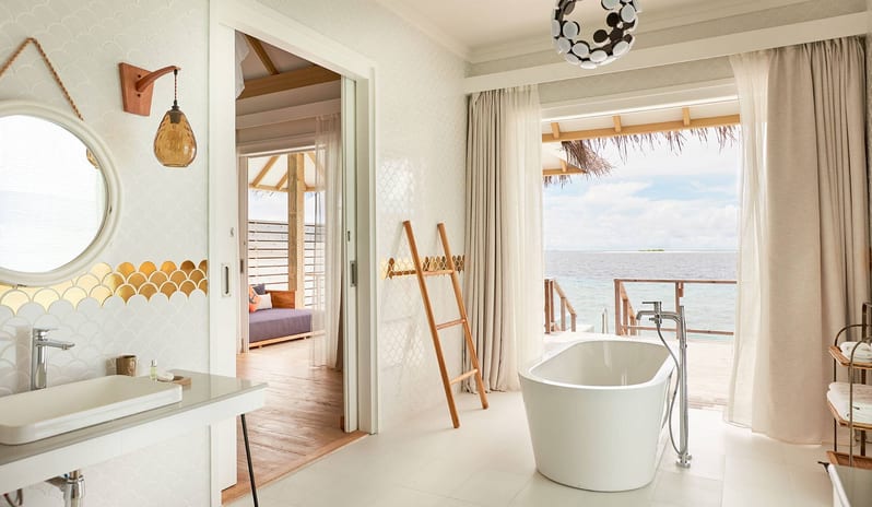 Dolphin Ocean Villa with Pool Bathroom 2