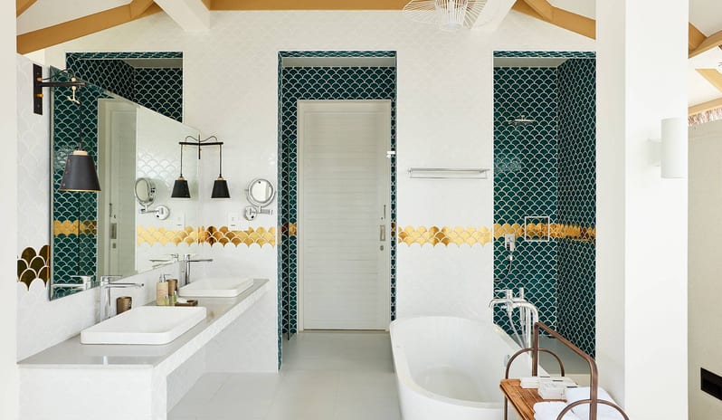 Family Beach Villa With Pool - Bathroom