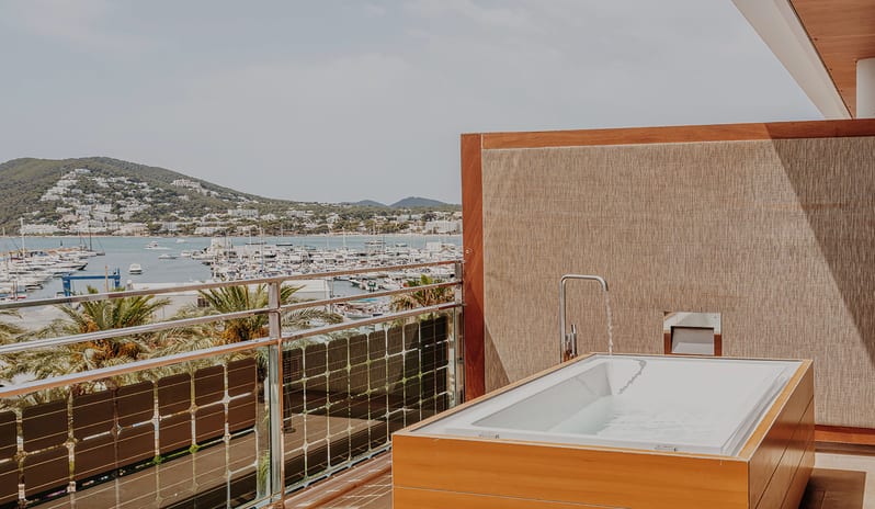 Aguas De Ibiza - Cloud 9 Sea View Outdoor Bath