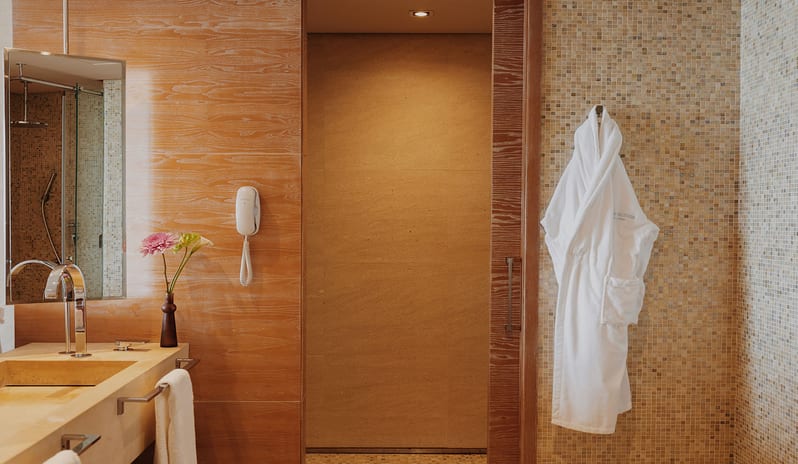 Aguas De Ibiza - Cloud 9 Sea View Bathroom