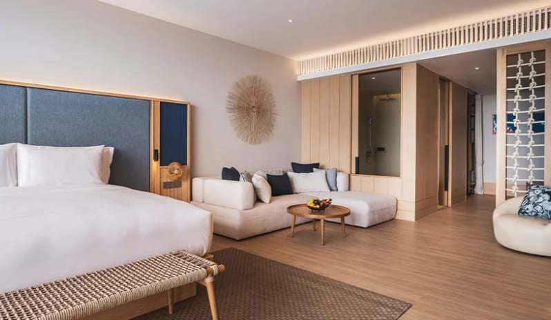 Family Sea View Suite Bed