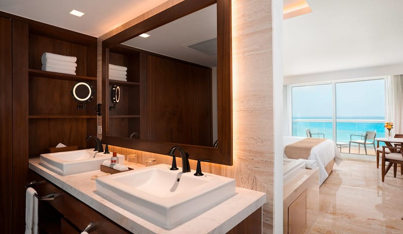 Sun Palace Cancun - Superior Deluxe Ocean View Bathroom