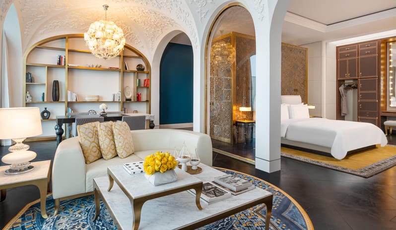 Crescent Signature Suite With 1 Double Bed Overview