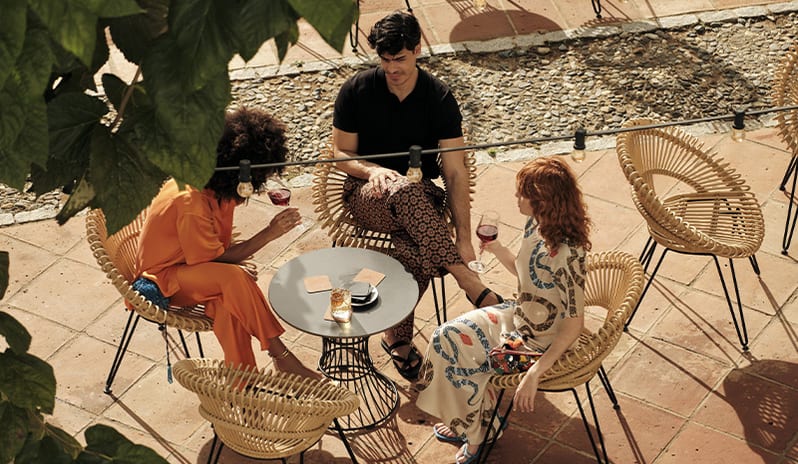 Ixo Tapas & Bar Seating