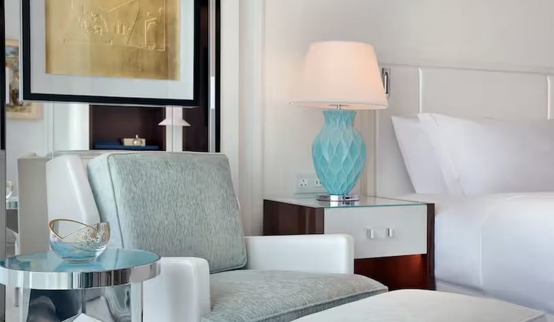 Deluxe Room Double Seating