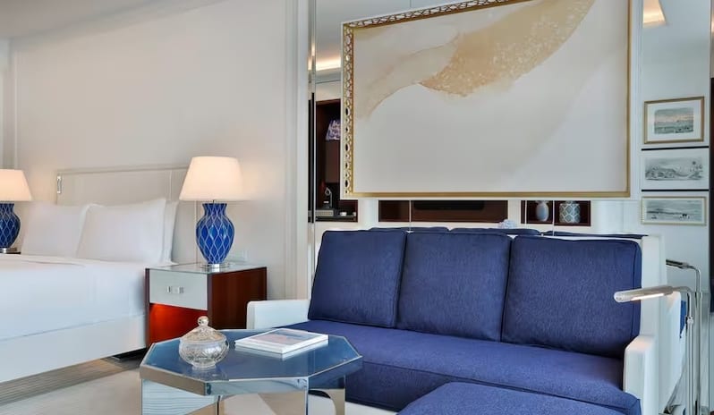 Deluxe Room Double Sofa
