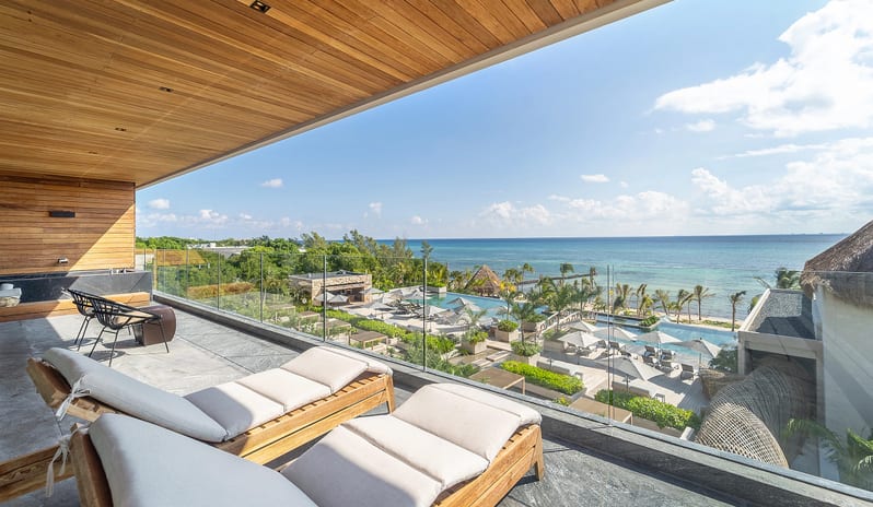 Panoramic Suite Ocean Front Terrace