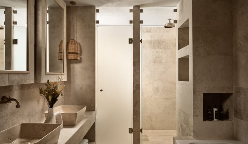 Deluxe Suite Sea View Bathroom