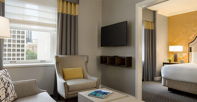 Signature Junior Suite 1 King Double Overview