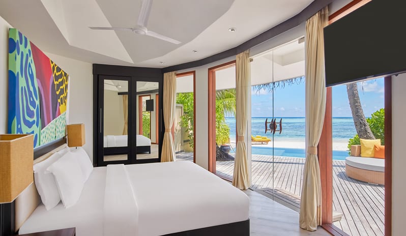 Beachfront Family Pool Viilla