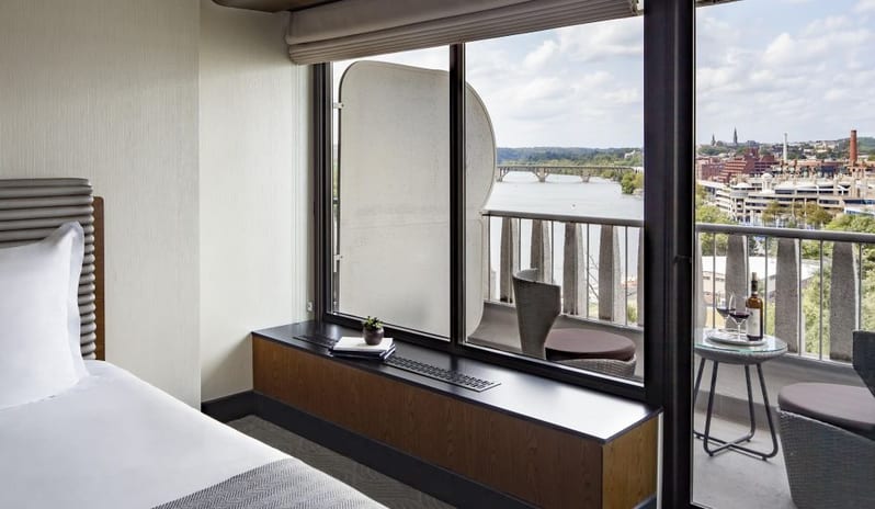 Deluxe 2 Doubles With A River View