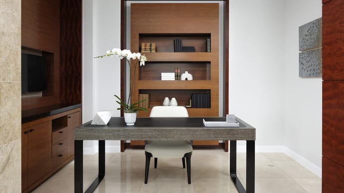 Three-Bedroom Presidential Suite Desk