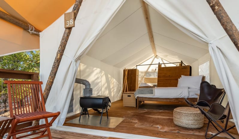 Deluxe with Kids Tent