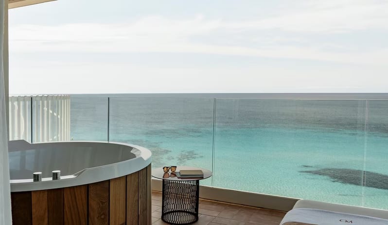 Ocean Suite Sea View with Terrace Tub