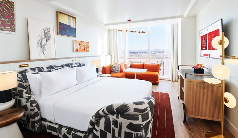 Ruby King Grand Chamber Suite