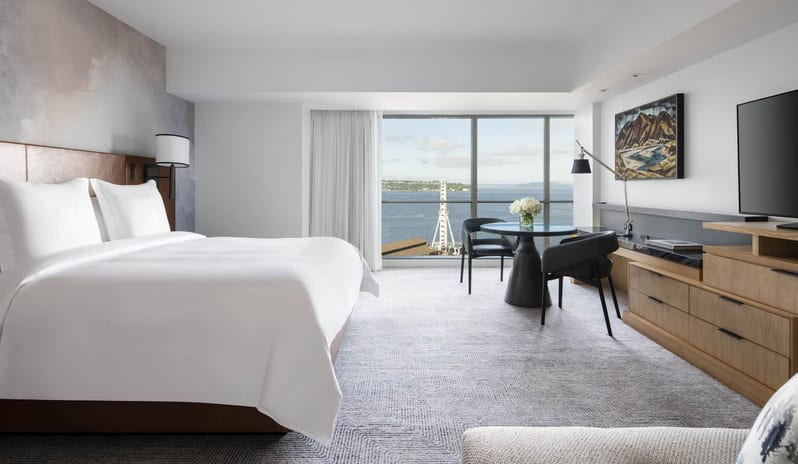 Deluxe Bay-View Room