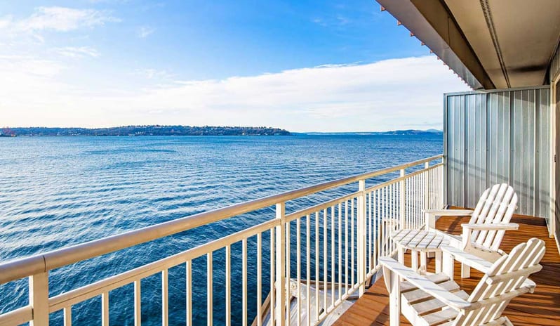 Over Water King with Balcony 2