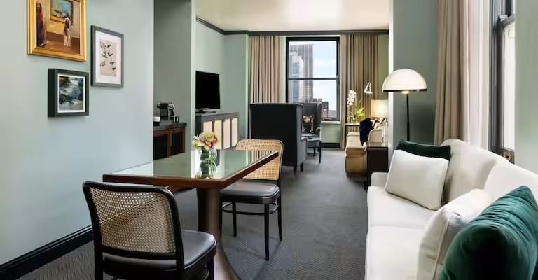 1 King Bed Deluxe One Bedroom Suite-City View