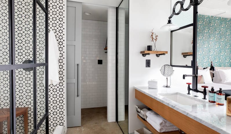 Deluxe Studio Double