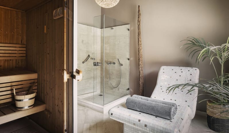 Three Bedroom Luxury Villa with Private Pool