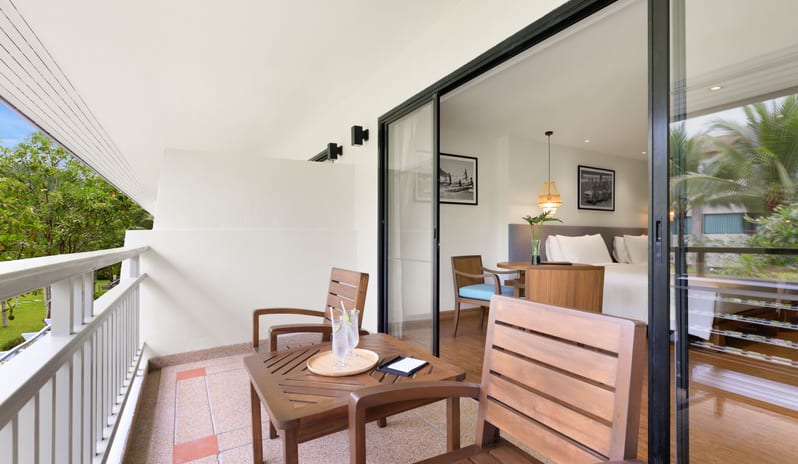 Deluxe Garden Balcony Twin Beds