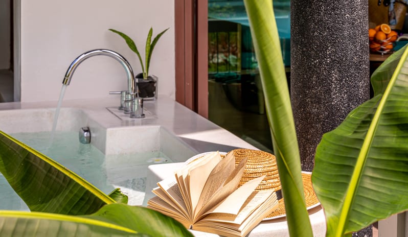 Garden Villa Jacuzzi Detail