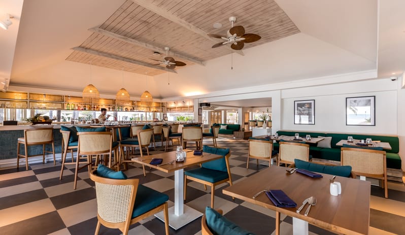 Edgewater Family Beach Club & Bar