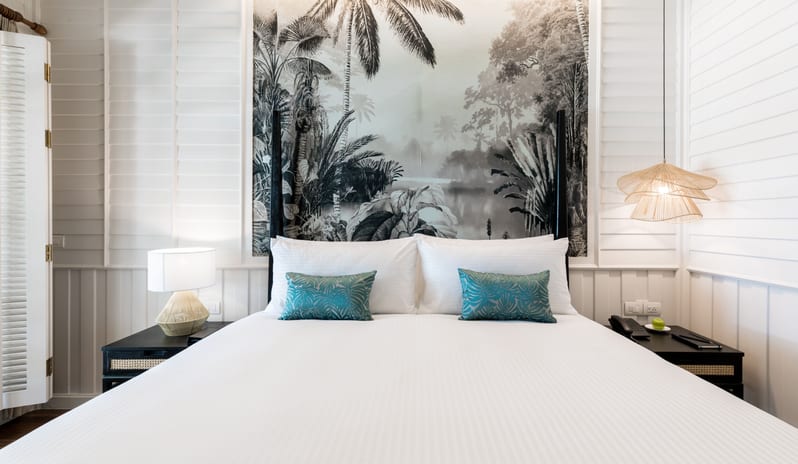 Superior Balcony King