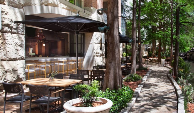 Zocca River walk patio