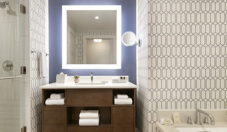 Grand Suite Bathroom