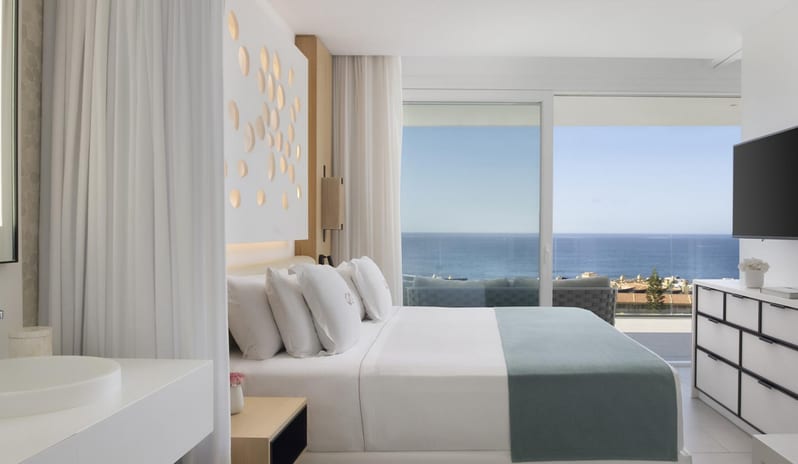 One Bedroom Deluxe Suite