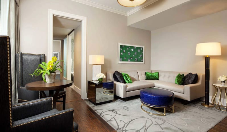 Junior Suite, 1 King Parlour