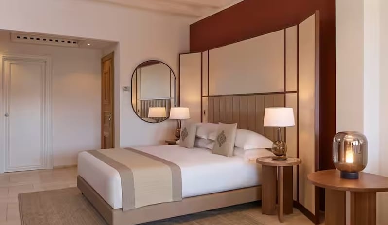 Junior Suite King Bed