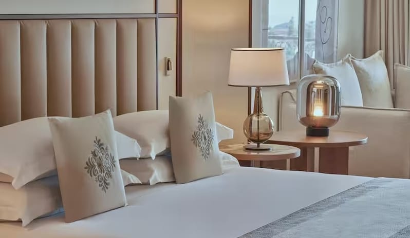 Junior Suite Pillows