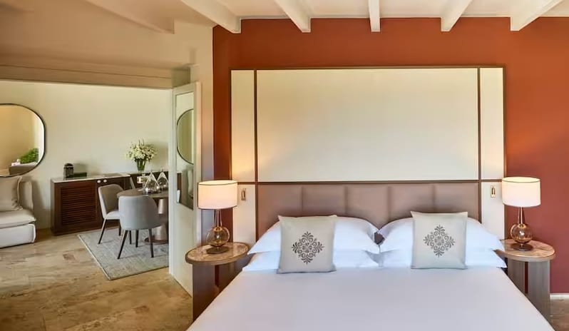 Deluxe Suite with Sea View Tholos