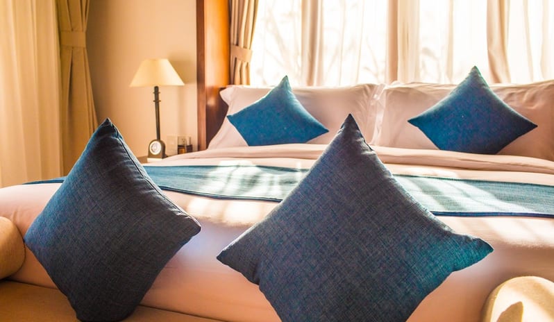 Spa Pool Villa, Details