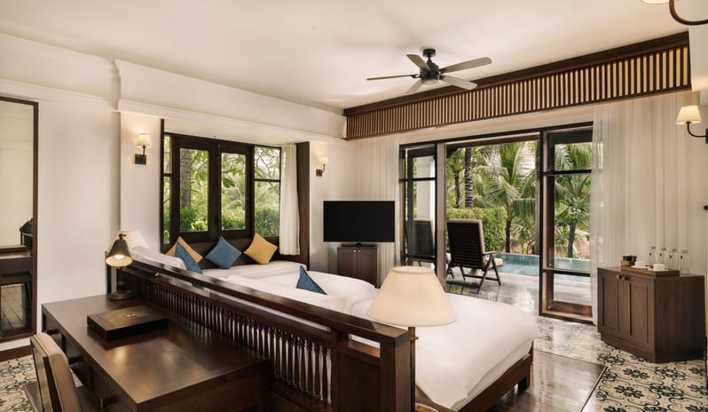 Two Bedroom Hill Top Pool Villa, King