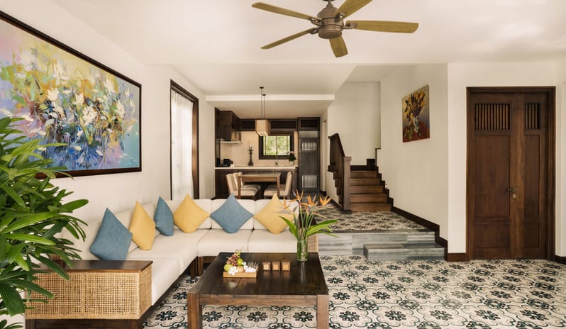 Two Bedroom Hill Top Pool Villa, Living