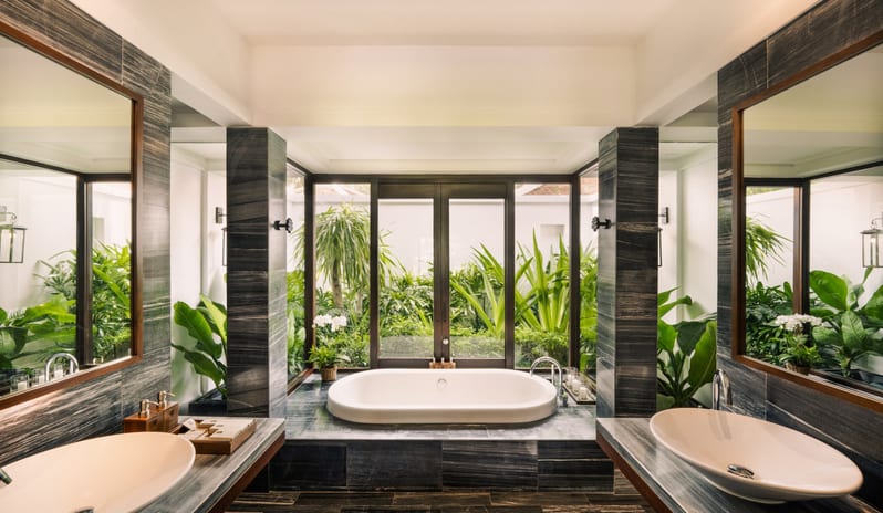 Ocean Front Pool Villa, Bathroom