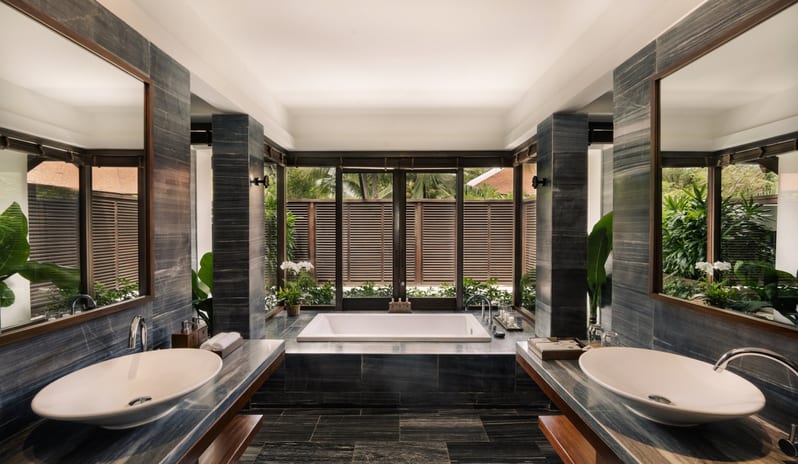 Two Bedroom Hill Top Pool Villa, Bathroom