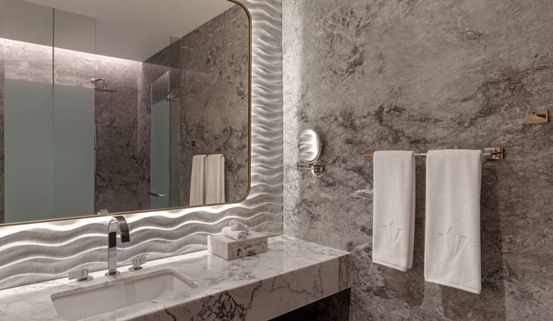 Deluxe Room Water Park View, Bathroom