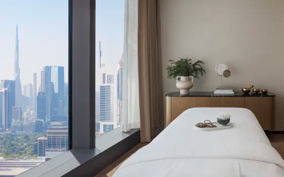 middle-east-holidays-dubai-one-only-royal-mirage-residence-spa-hotel - sanctuary-suite-treatment-room