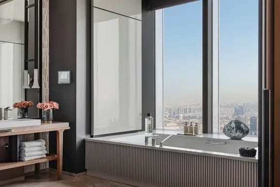 Grand Za’abeel Room King, Bath